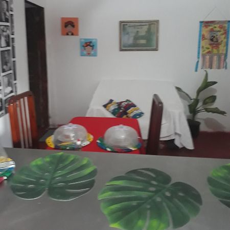Perto Do Aeroporto De Salvador - Dona Pitanga Hostel Lauro de Freitas Dış mekan fotoğraf